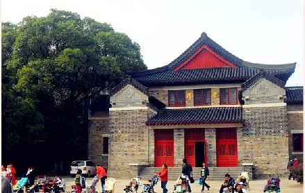 南京大学